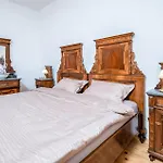 Pet Friendly In With House Sea View بيت للعطل