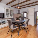 بيت للعطل Pet Friendly In With House Sea View بلومين