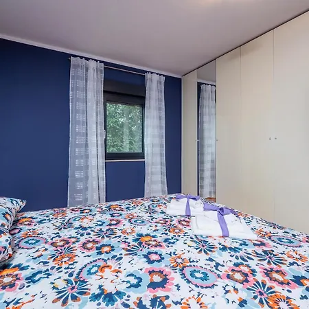 Holiday home Lovely In With Wifi *